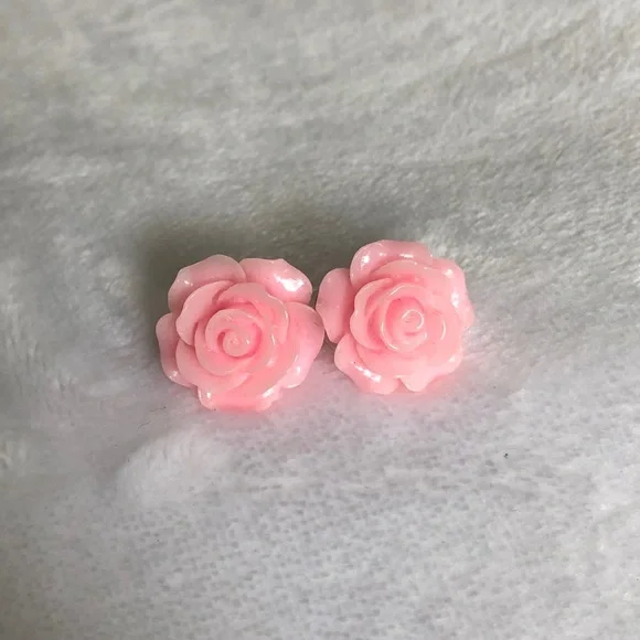Pink Rose Studs - Picture 3 of 9